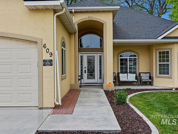 4th image of 609 Glen Eagle Dr