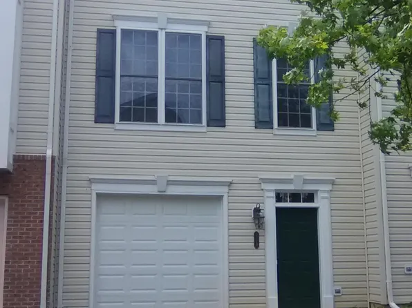 819 Fairview Village Ct, Culpeper, VA 22701