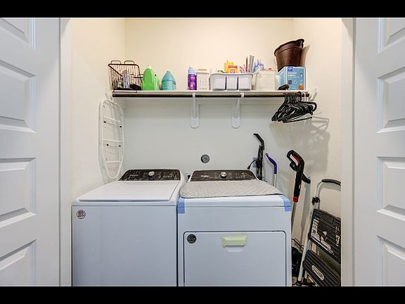 4th image of 4335 Pale Fox Ln