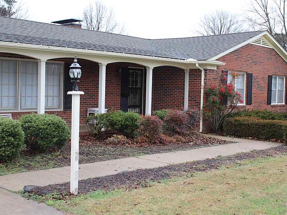 2nd image of 1500 Story Ave