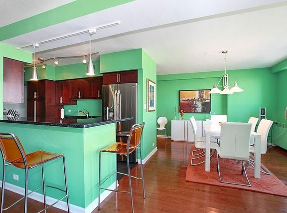 4th image of 3180 N Lake Shore Dr APT 14C