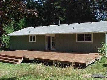 3rd image of 1058 9th Avenue Fi