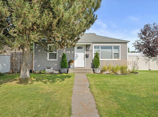 2406 W Rowan Ave, Spokane, WA 99205