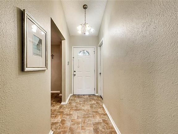 4th image of 3716 Flintwood Trl