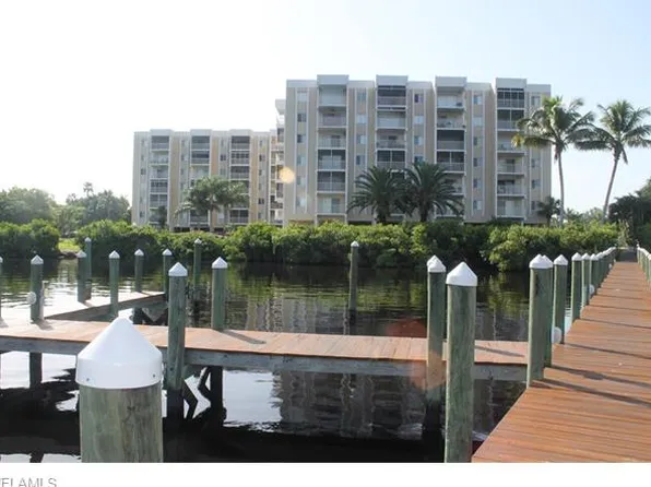 2885 Palm Beach Blvd #607, Fort Myers, FL 33916