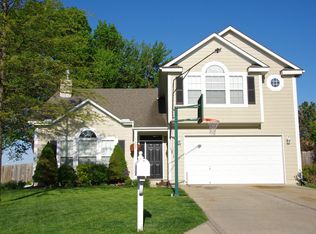 1405 Sycamore Dr, Louisburg, KS 66053