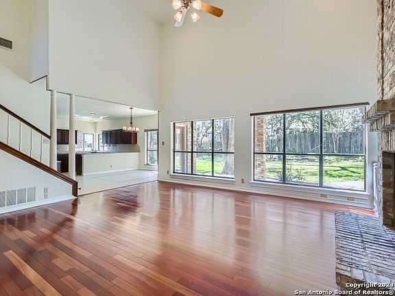 4th image of 3011 Orchard Hill