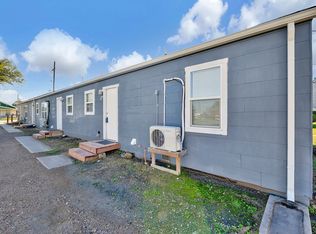 319 N Ash St #8, Hillsboro, KS 67063