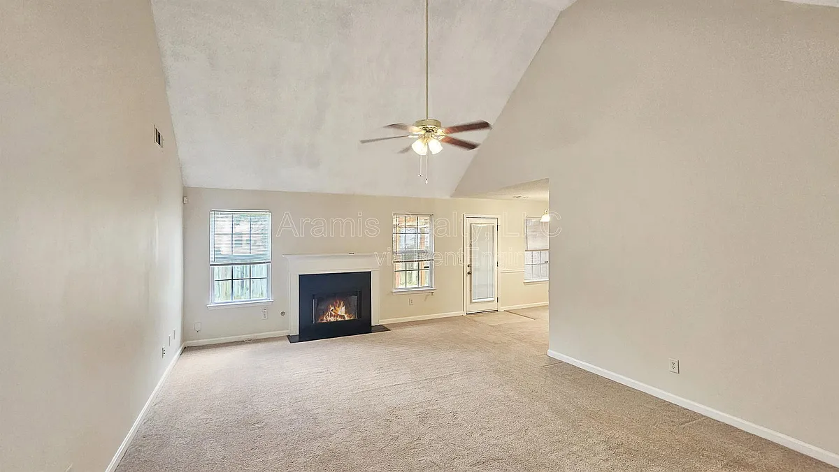 Building Photo - 11866 Registry Blvd #1