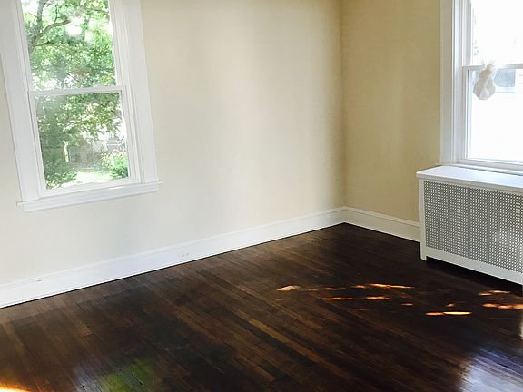 5th image of 62 Princeton St