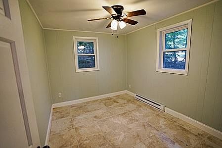 4th image of 49 Lowerre Ln
