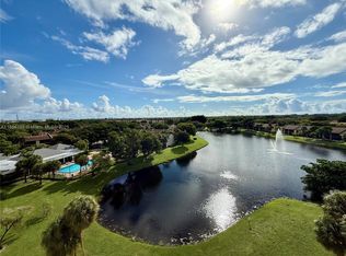 1266 S Military Trl APT 586, Deerfield Beach, FL 33442