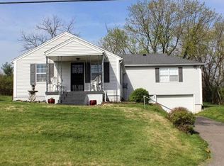 1833 W Elkton Rd, Hamilton, OH 45013
