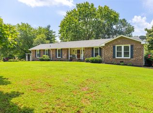 7367 Crow Cut Rd, Fairview, TN 37062