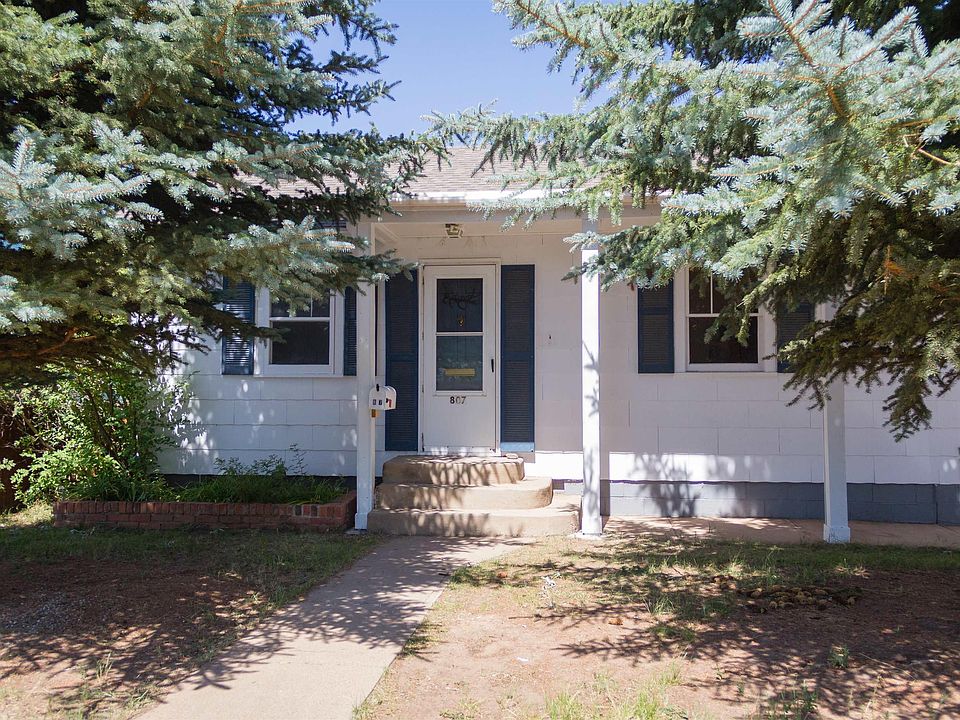 1st image of 807 E Gibbon St