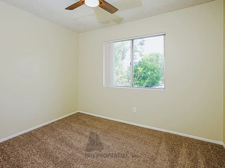 2501 W Sunflower Ave #E11 — Photo 9