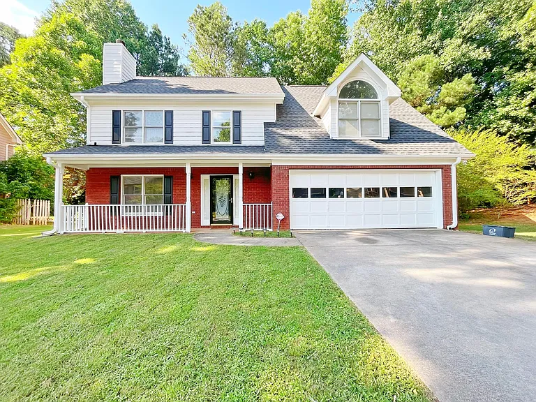 3060 Oak Meadow Dr — Photo 1