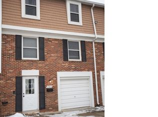 37816 Charter Oaks Blvd, Clinton Township, MI