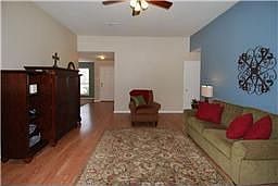 4th image of 21702 Holly Leaf Ct