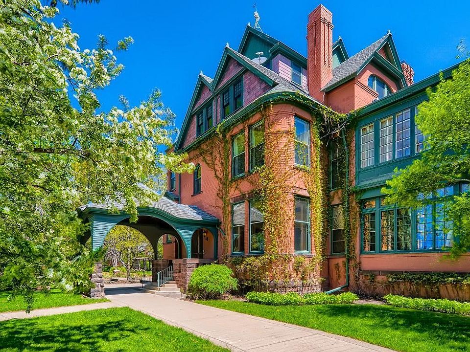 4 Crocus Hl, Saint Paul, MN 55102 MLS 6195763 Zillow