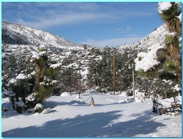 2nd image of 7635 Desert Rd