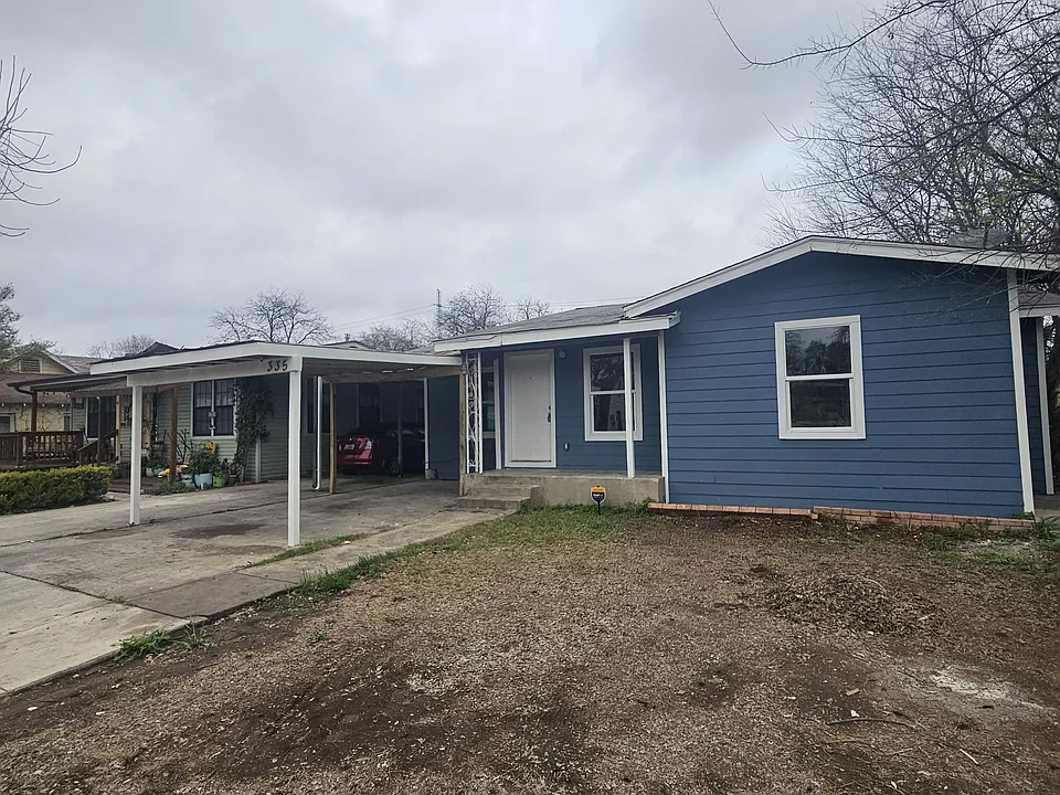 335 Baker Ave