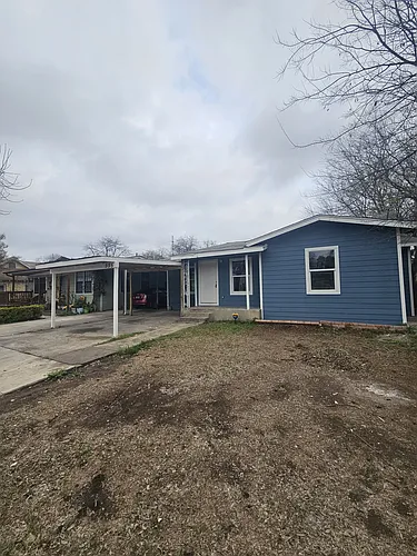 335 Baker Ave Photo 1