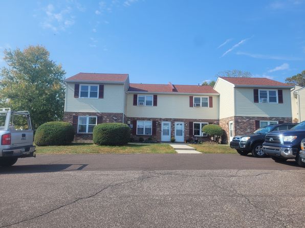 1300 Parkridge Ct APT A