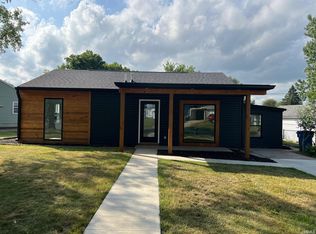 631 Sunset Dr, Logansport, IN 46947