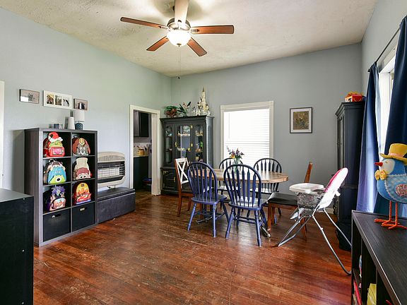 5th image of 308 N Pine Avenue