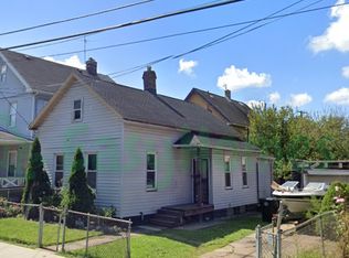 3598 E 75th St, Cleveland, OH 44105