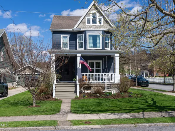 802 Jones St, Hollidaysburg, PA 16648
