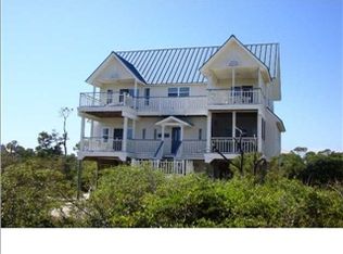 1952 Nautilus Dr, Eastpoint, FL 32328