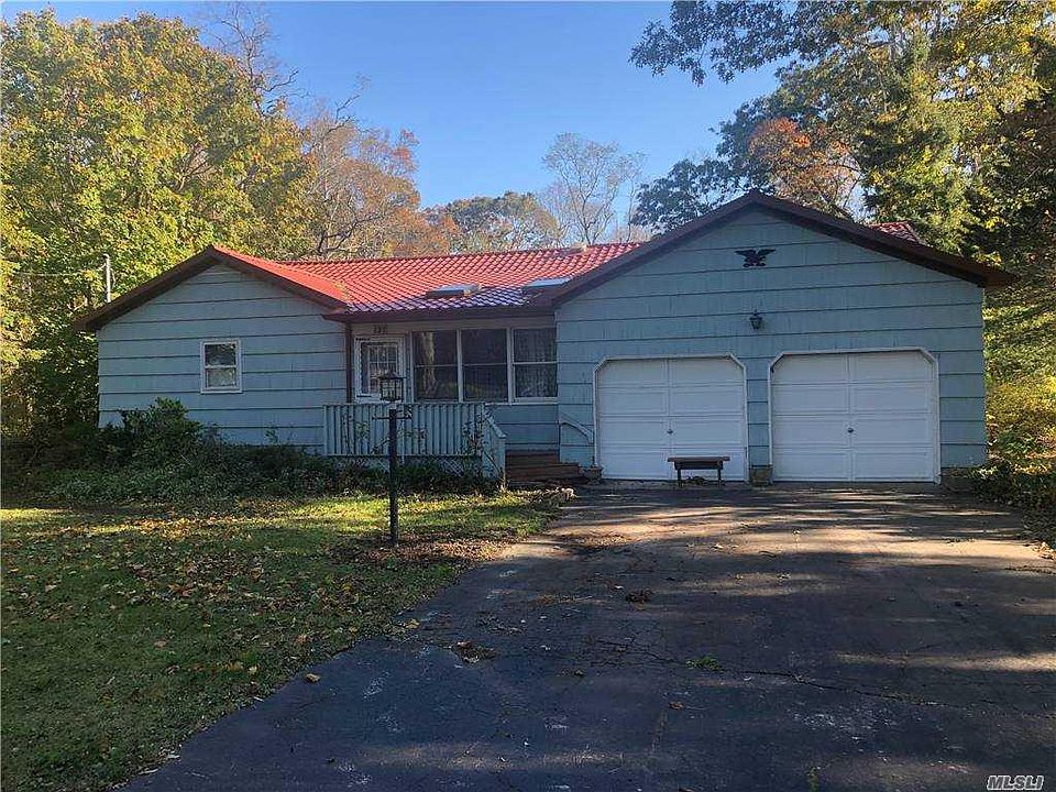 1st image of 134 Saint Marys Dr