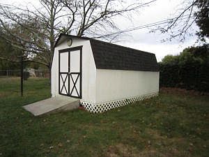 4th image of 1336 Vivian Ave