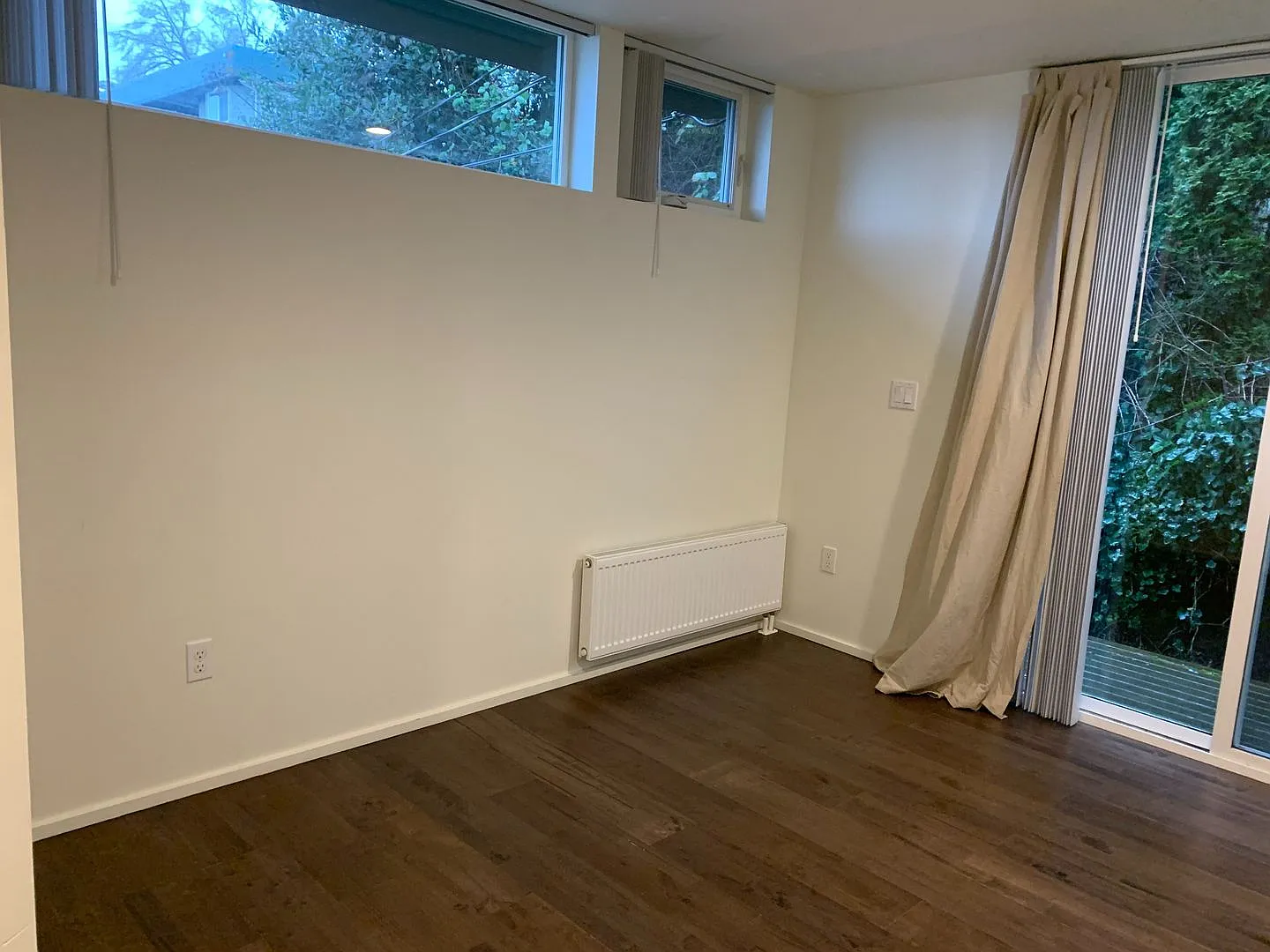 Modern studio with in-unit laundry, perfect Capitol Hill location! — Photo 3