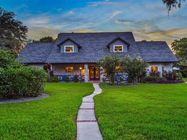 1810 S VALRICO ROAD, VALRICO, FL 33596