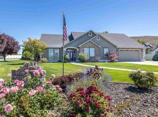 1820 Darcie Ct, Richland, WA 99352