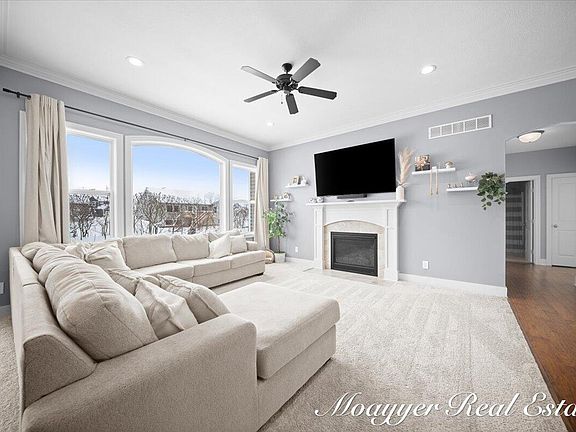 3rd image of 1791 68th St SW