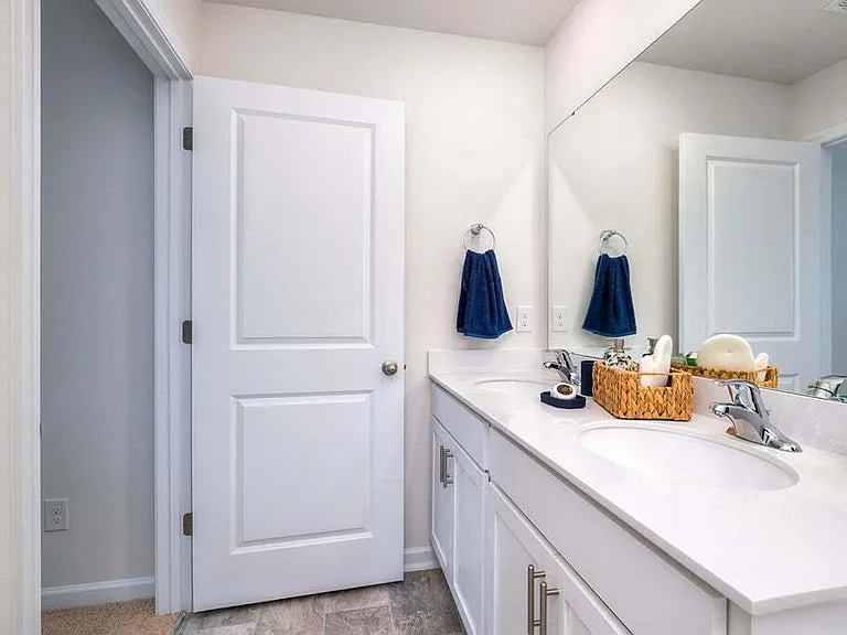 308 Wall St — Photo 11