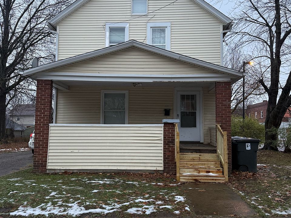 1st image of 2222 12th St SW