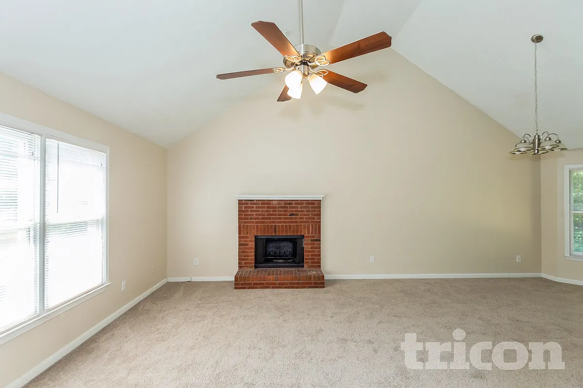 Building Photo - 1320 Timber Walk Dr
