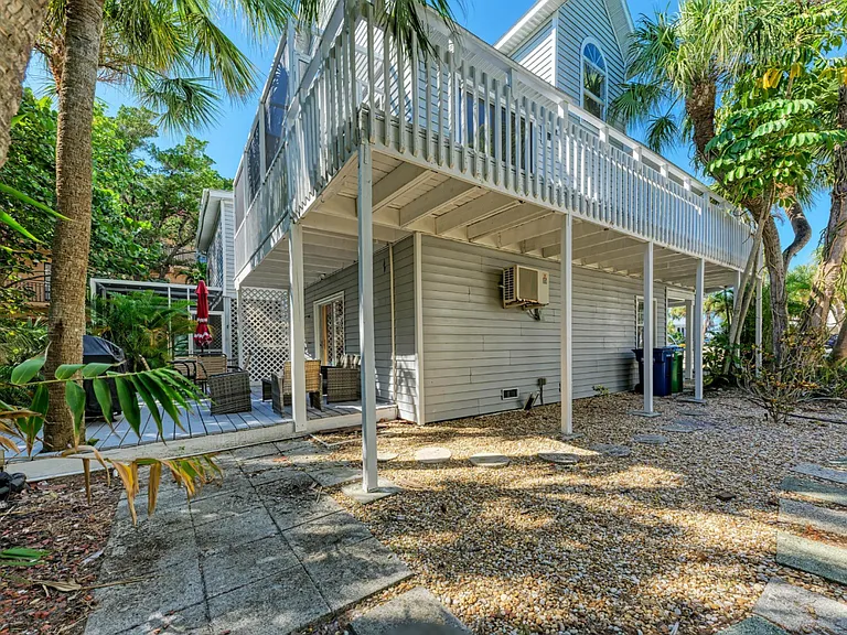 6311 Gulf Dr — Photo 48