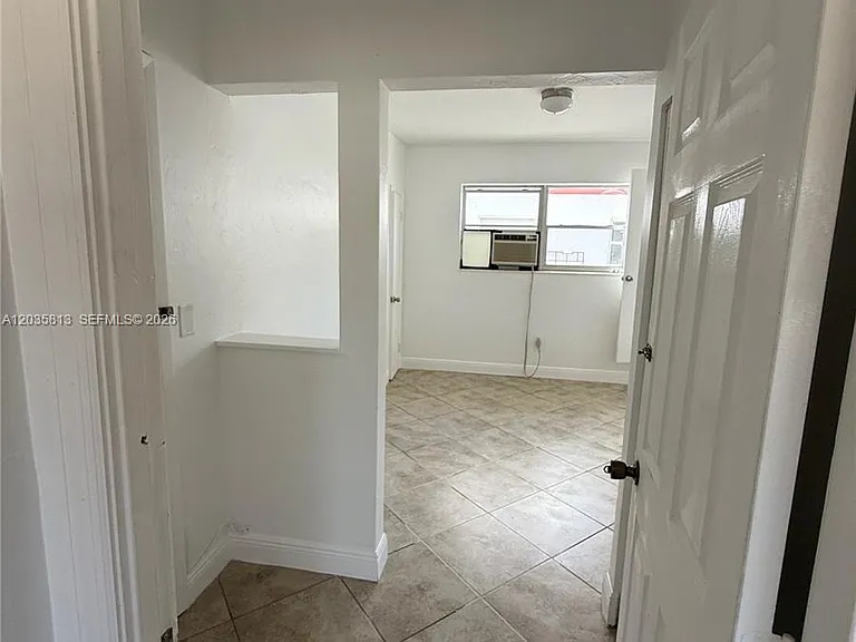 7720 Byron Ave #4 — Photo 6