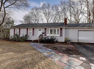 156 Brookside Dr, North Kingstown, RI 02852