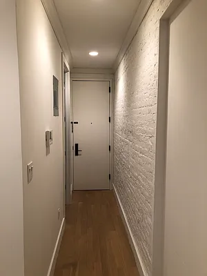 Rented by ROUND CUBE GROUP LLC | media 14