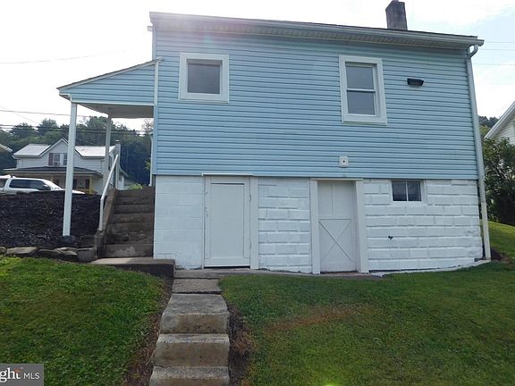 2nd image of 419 E Freedom Ave