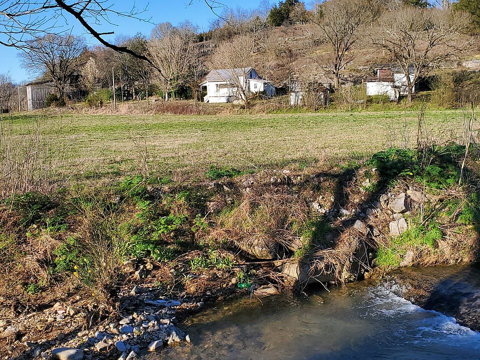 1st image of 332 Pleasant Shade Hwy