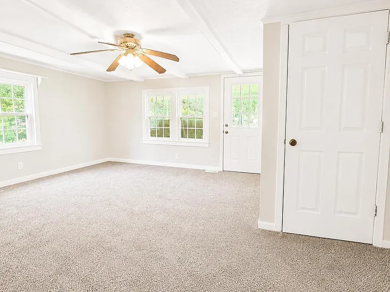 2914 Ulm Rd — Photo 5