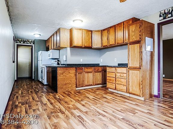 4th image of 508 West Ave